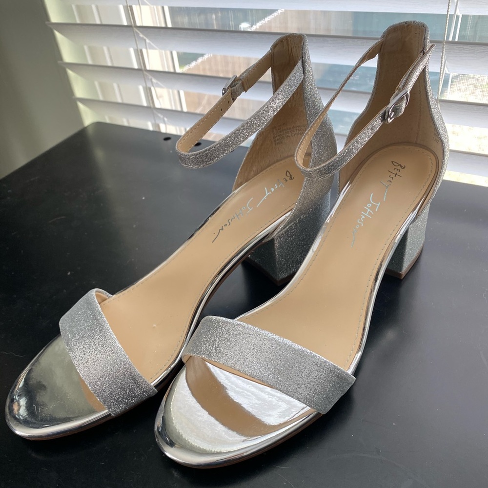 Betsey Johnson Miri sandals
